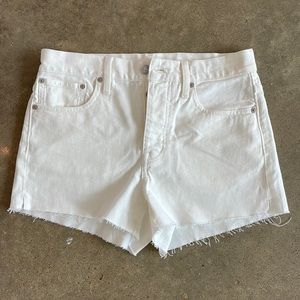 Madewell white relaxed denim shorts size 25